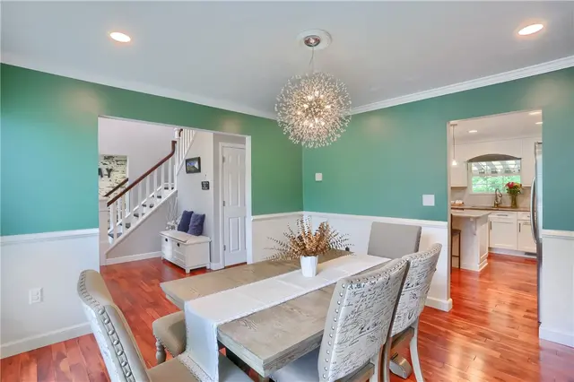 406 Chatham Ln gallery image 49