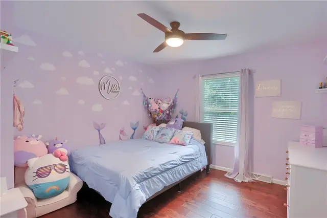 406 Chatham Ln gallery image 51