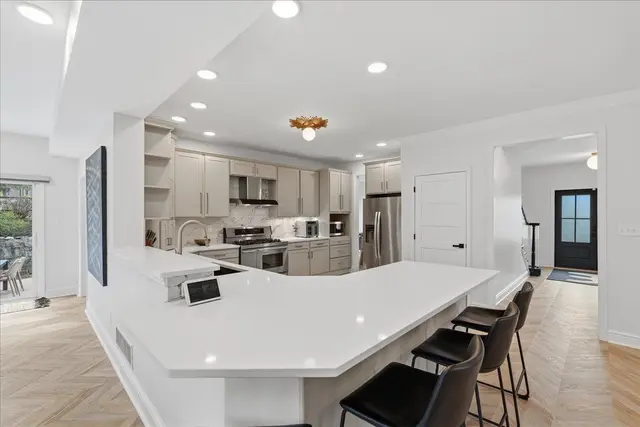 4066 Jupiter Drive gallery image 13