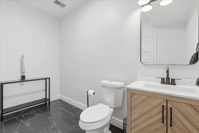 4066 Jupiter Drive gallery image 31