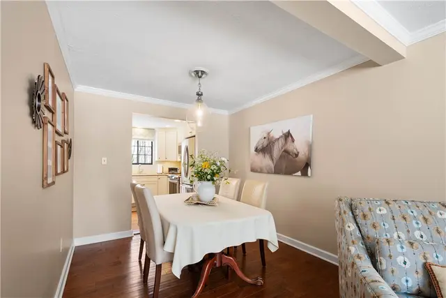 407 Sewickley Heights Dr gallery image 12