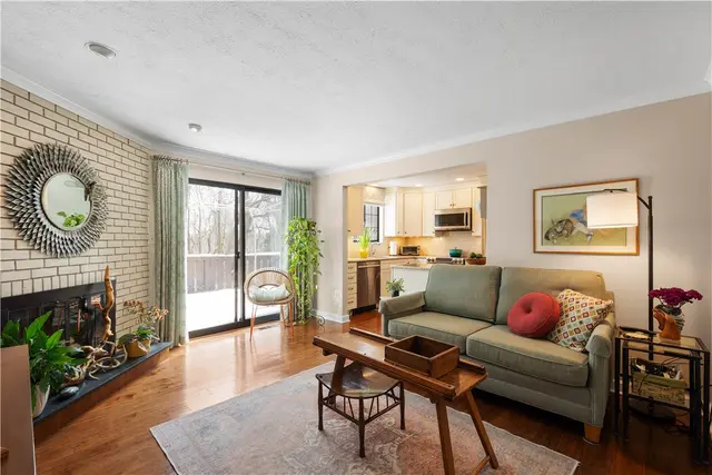 407 Sewickley Heights Dr gallery image 14