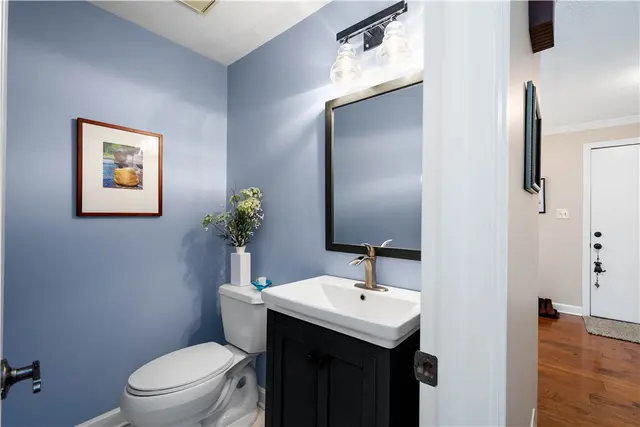407 Sewickley Heights Dr gallery image 19