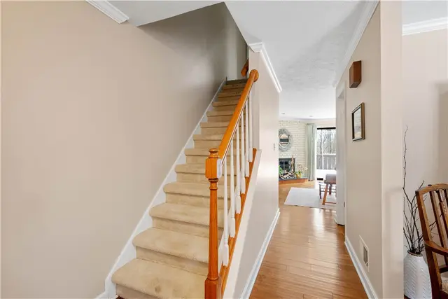 407 Sewickley Heights Dr gallery image 20