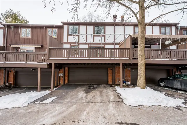 407 Sewickley Heights Dr gallery image 31
