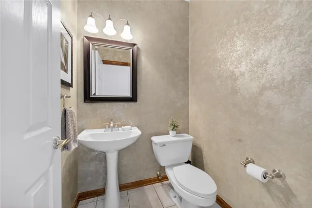 408 Bryn Court gallery image 21