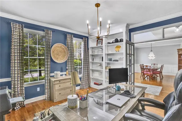 408 Honey Locust Dr gallery image 27