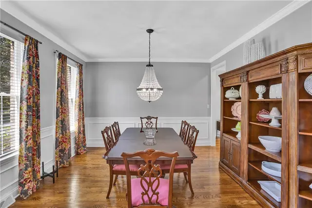408 Honey Locust Dr gallery image 36