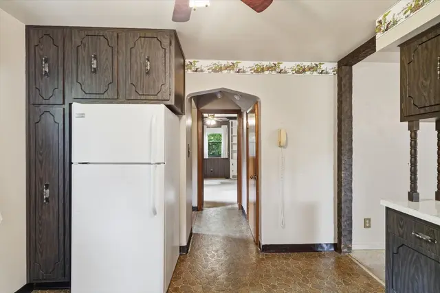 408 Vineyard DRIVE gallery image 8