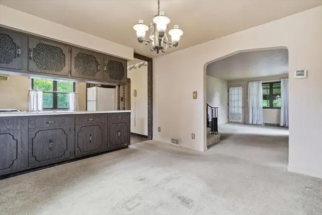 408 Vineyard DRIVE gallery image 13