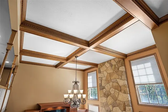 409 Bryn Ct gallery image 7