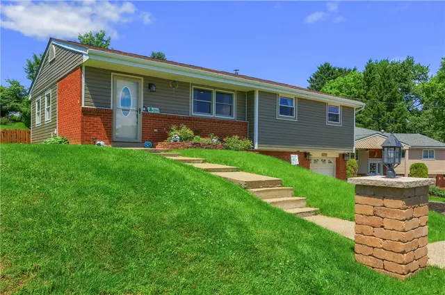 409 Shoreham Dr gallery image 29