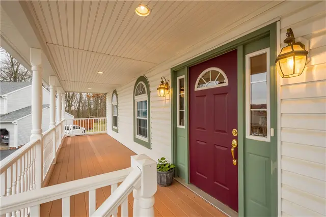 409 Snowberry Lane gallery image 6