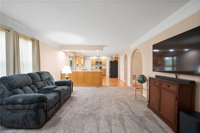 409 Snowberry Lane gallery image 18