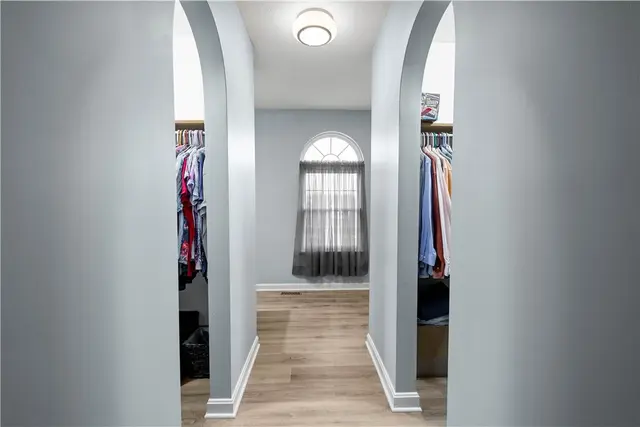 409 Snowberry Lane gallery image 26