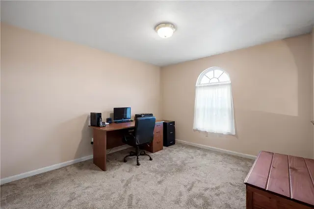 409 Snowberry Lane gallery image 33