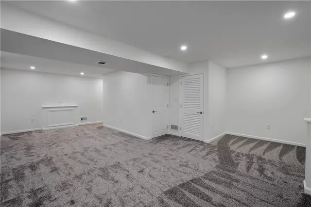 409 Snowberry Lane gallery image 35