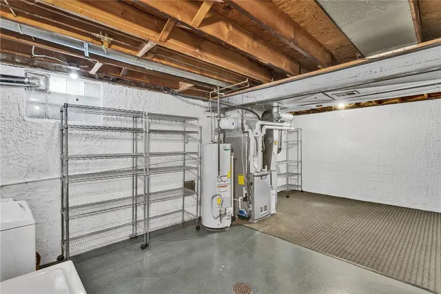 4099 Lee Manor Dr gallery image 10