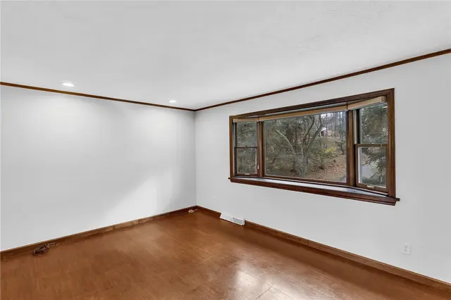 4099 Lee Manor Dr gallery image 16