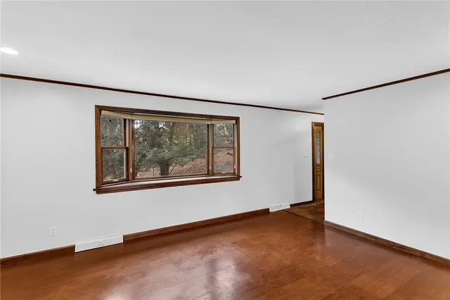 4099 Lee Manor Dr gallery image 22
