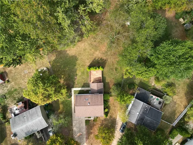 410 Anna Marie Drive gallery image 8