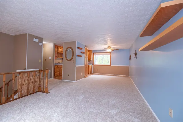 410 Anna Marie Drive gallery image 18