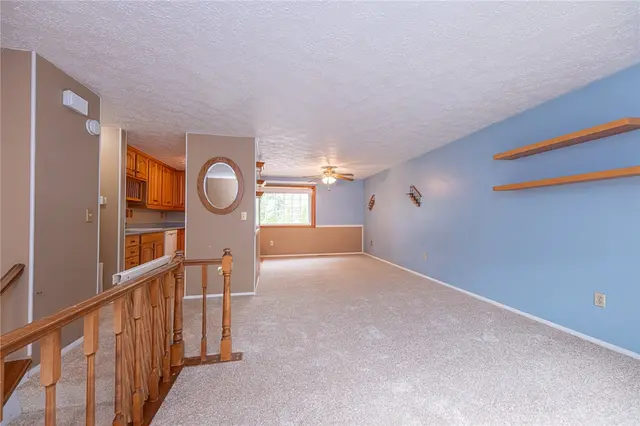 410 Anna Marie Drive gallery image 24