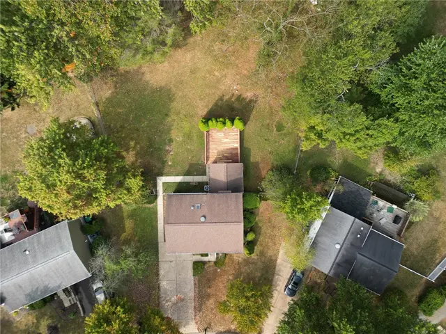 410 Anna Marie Drive gallery image 33