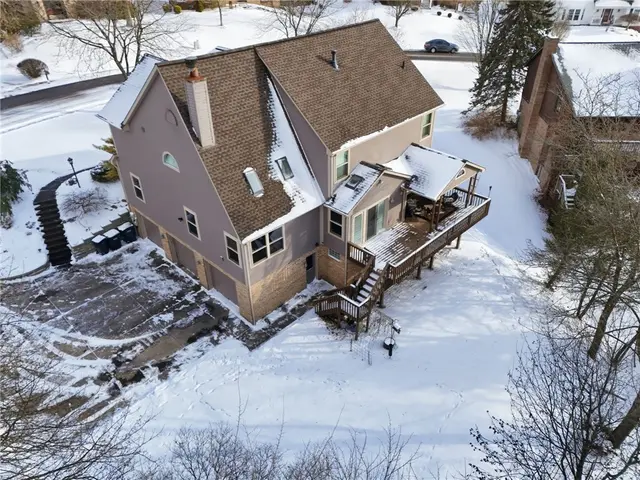 410 Pinkerton Rd gallery image 46