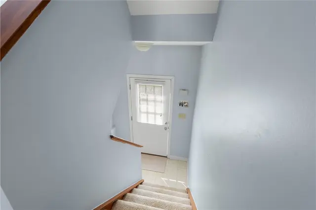 410 Suncrest Dr gallery image 39
