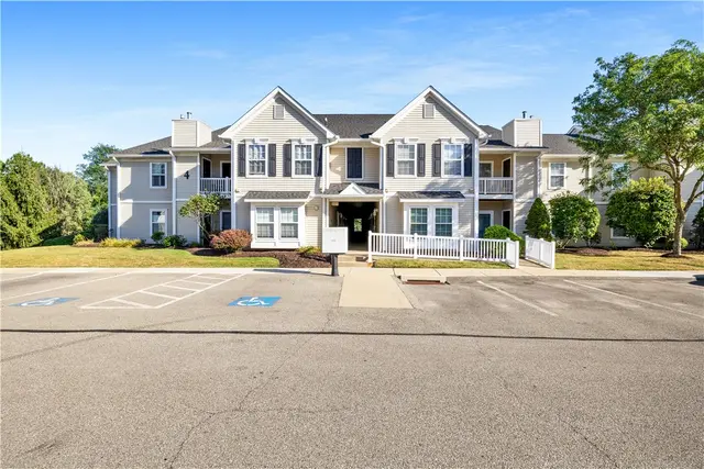 4101 Lenox Oval gallery image 5