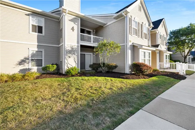 4101 Lenox Oval gallery image 8