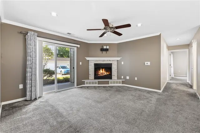 4101 Lenox Oval gallery image 10