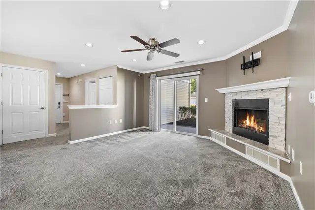 4101 Lenox Oval gallery image 11