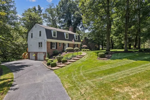 4101 Northampton Drive gallery image 2