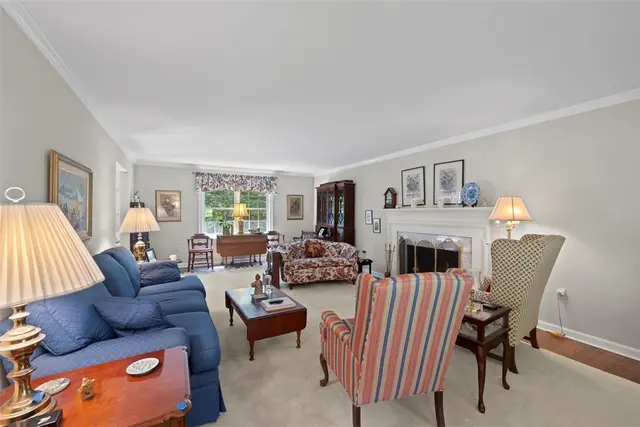 4101 Northampton Drive gallery image 5