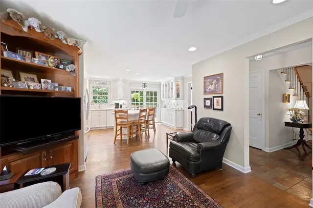4101 Northampton Drive gallery image 22