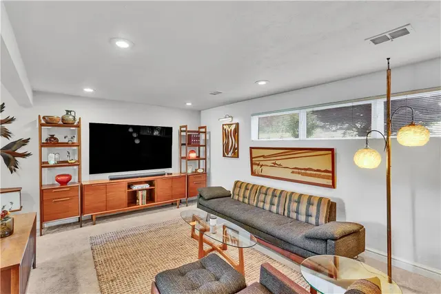 4104 Buckboard Trl gallery image 12