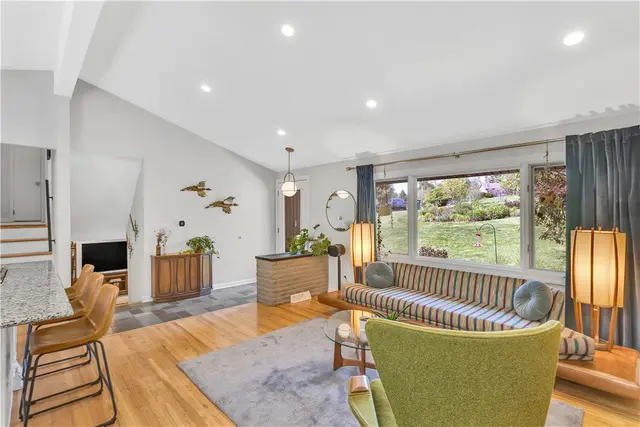 4104 Buckboard Trl gallery image 17