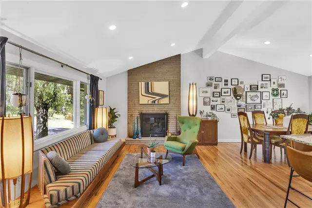 4104 Buckboard Trl gallery image 20