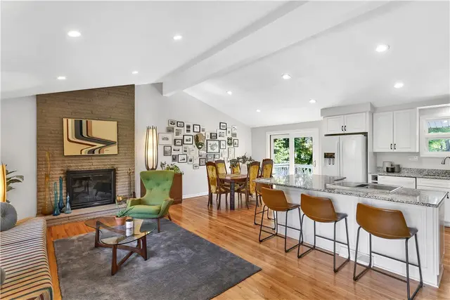 4104 Buckboard Trl gallery image 36