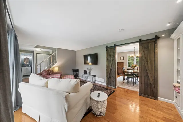 4107 Lee Manor Dr gallery image 3