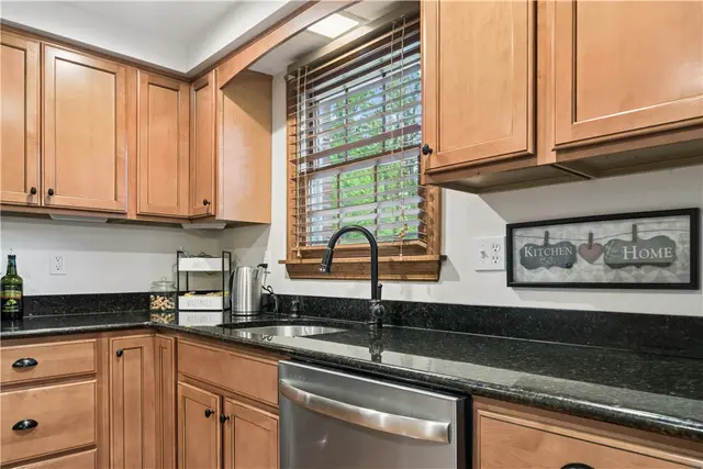 4107 Lee Manor Dr gallery image 22