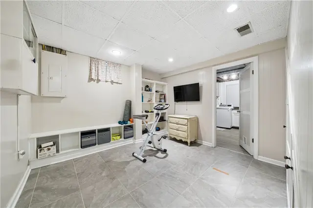 4107 Lee Manor Dr gallery image 23
