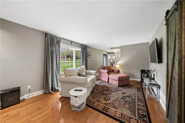 4107 Lee Manor Dr gallery image 29
