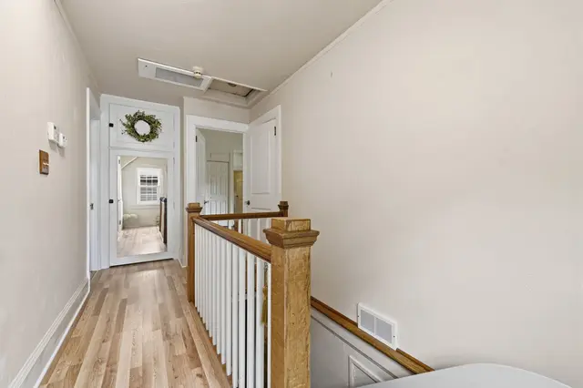411 Orchard STREET gallery image 18
