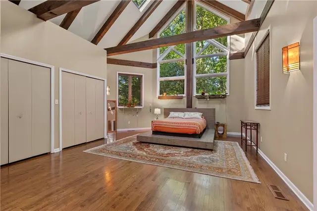4114 Windfall Ln gallery image 8