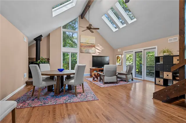 4114 Windfall Ln gallery image 19