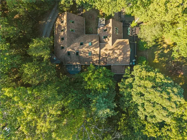 4114 Windfall Ln gallery image 23