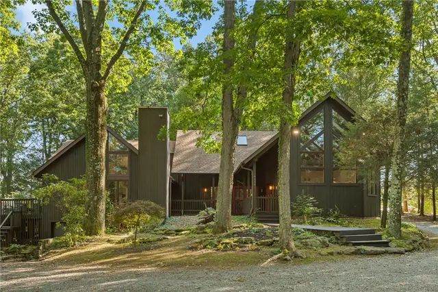 4114 Windfall Ln